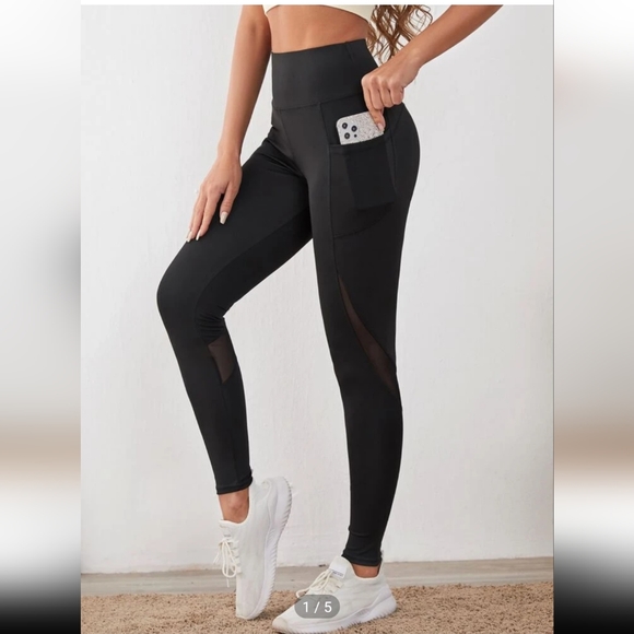 Shein workout leggings with mesh panels and pocket - Picture 2 of 6